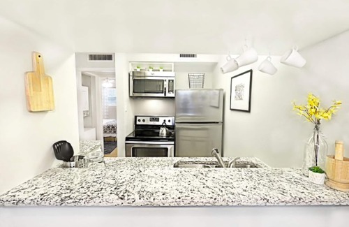 Old East Dallas Apartment | 《The Alcove Dallas》Near Downtown Fun Nightlife
