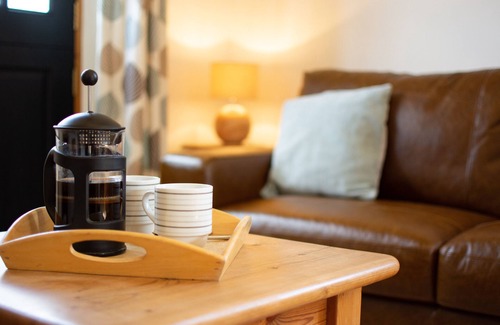 Aldborough House | The Aldborough - Two Bedroom House, Sleeps 4