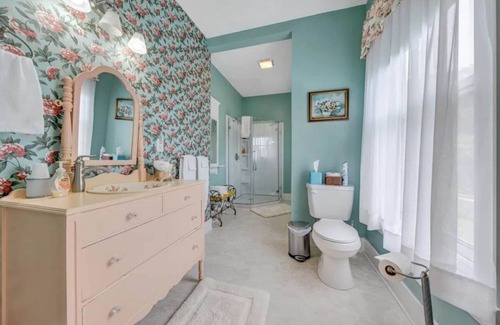 Alderson Bed & Breakfast | The Alderson Inn