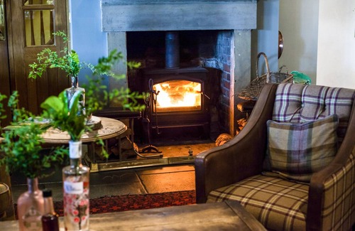Colne Hotel | The Alma Inn