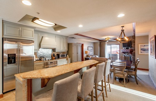 Park City Condo | The Alpine Escape - Ski In/Ski Out, Hike, Relax All Year