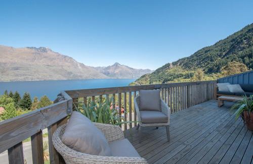 Sunshine Bay House | The Alpine Way Queenstown