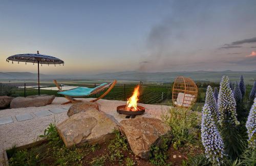 Mishmar HaYarden Villa | THE ALTA GALILEA - 2BRM WITH POOl/Amazing view/Gakuzi