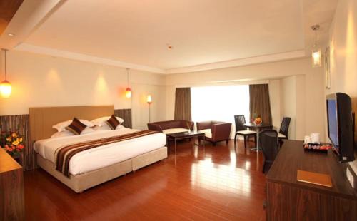 Wagholi Hotel | The Altruist Hotel Kharadi