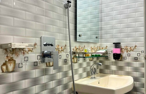 Dhanmondi Hotel | The Ambassador Hotel Dhanmondi