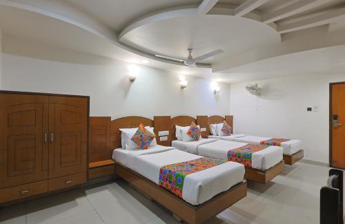 Sayajiganj Hotel | The Ambassador