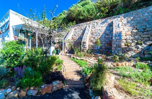 Redhill House | The Amberley Annex