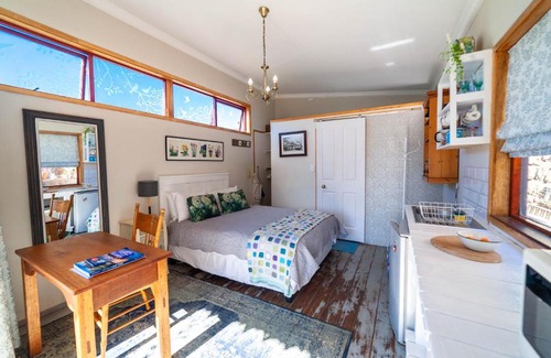 Redhill House | The Amberley Annex
