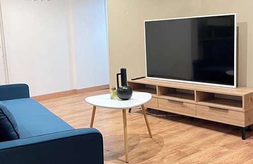 Vienne Apartment | The ambitious - elegant apartment 500m from the station!