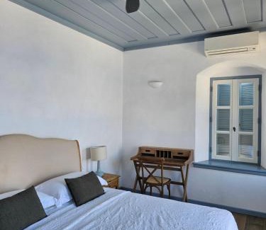 Symi Bed & Breakfast | The Anchor House