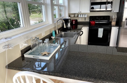 Scarborough Cottage | The Anchorage Cottage, Pine Point Maine ~ Wonderfully Cozy Cottage on the Water