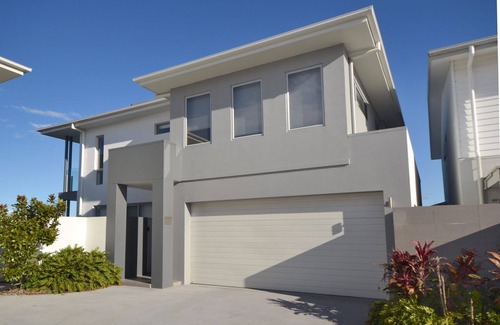 Port Macquarie House | The Anchorage, Modern Home On The Port Macquarie Canals With Beautiful Views