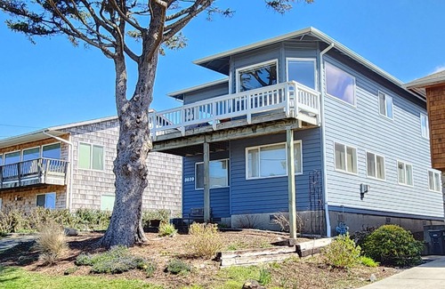Tolovana Park House | The Anderson Trail House - Cannon Beach Property Mgmt