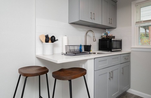 Old Mystic Apartment | The Andrews Studio · Near Mystic, Casinos + USCGA