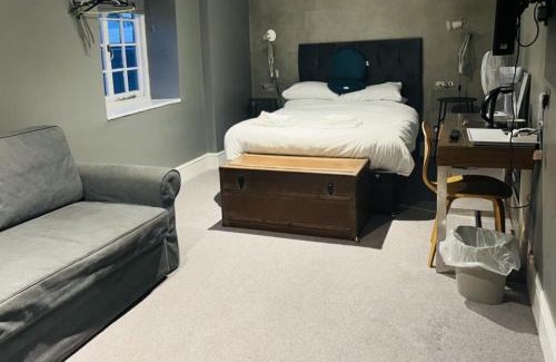 Oakham Hotel | The Angler Hotel