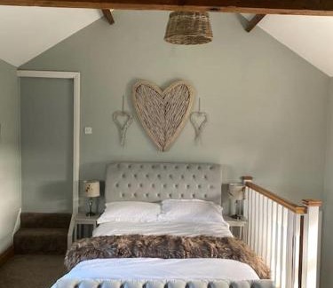 Scawton House | The Annex: 2 bedroom cottage, countryside, peaceful getaway with garden