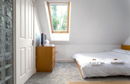 Cheltenham Apartment | The Annexe