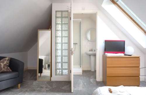 Cheltenham Apartment | The Annexe