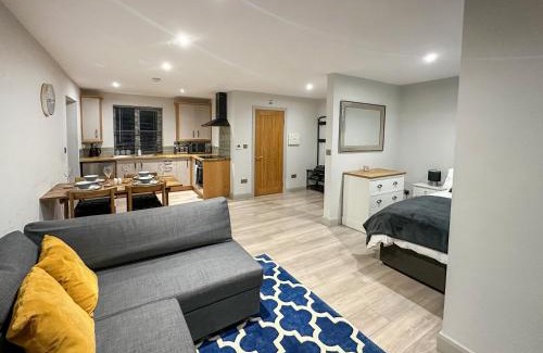 Guilsfield House | The Annexe