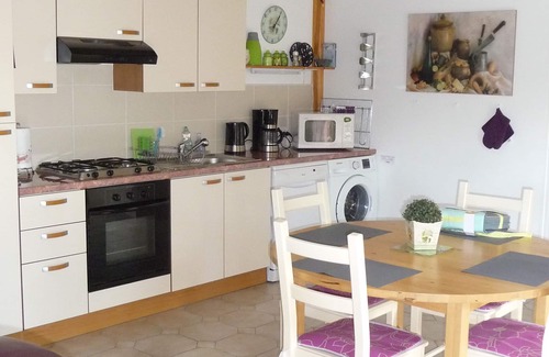 Pleugriffet Cottage | The Annexe: renovated house, heated pool, accommodation for 4 people