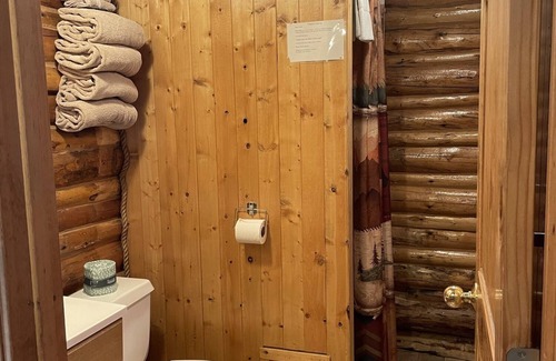Cooke City-Silver Gate Cabin | The Antler Cozy Cabin! Cooke City, at the entrance of Yellowstone's NE Gate and Lamar Valley