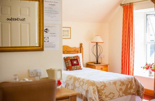 Boolteens Bed & Breakfast | The Anvil Bar B&B