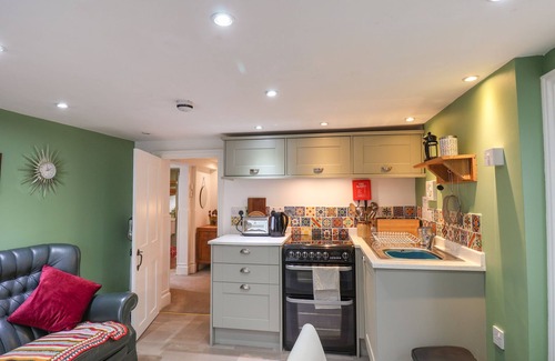 Hinderwell Cottage | THE APARTMENT AT MULGRAVE HOUSE, pet friendly in Staithes