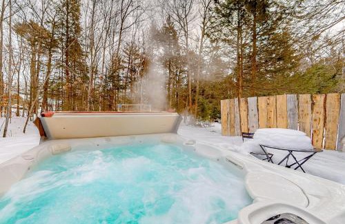 Wolfeboro Hotel | The Apartment at Camp Hattie Wolfeboro