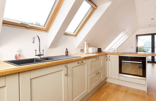 West Laroch Cottage | THE APARTMENT, with a garden in Ardgour