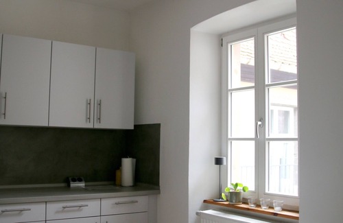 Marktbreit Apartment | The apartment "ZWEI" in the former inn "Zur Höll" in Marktbreit