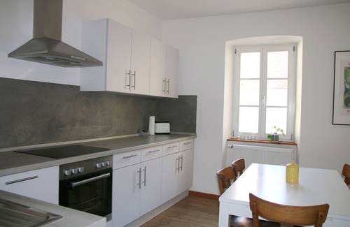 Marktbreit Apartment | The apartment "ZWEI" in the former inn "Zur Höll" in Marktbreit