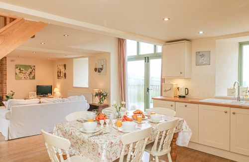 Axminster Cottage | The Apple Barn at Wyke Farm