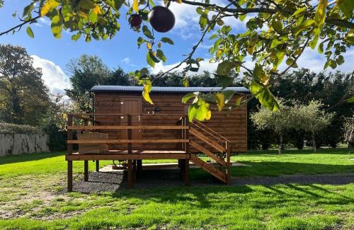 Snitterfield Other | The Apple Rest