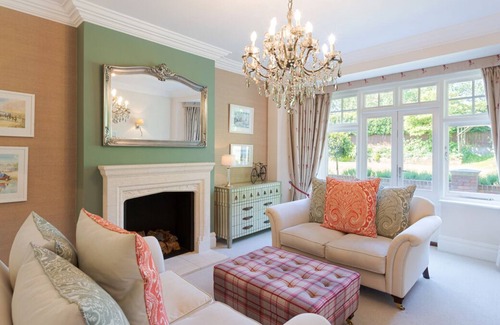 Cookham Dean Villa | The Apple Tree House