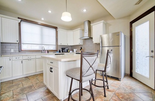 Craigleith Villa | The Aqua Villa at Blue View Chalets