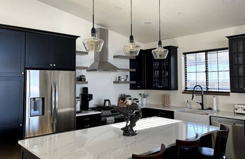 Tollgate Canyon House | The Arapahoe Overlooking Park City