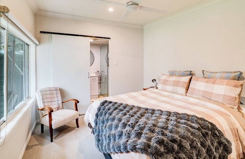 Mount Archer Cabin | The Archer Retreat – Ideal for Large Groups, DIY Events & Unforgettable Stays