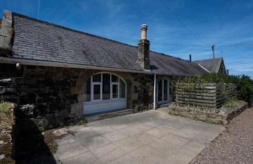 Waren Mill Cottage | THE ARCHES, pet friendly, with open fire in Bamburgh