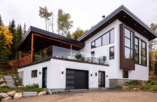 Saint Irenee Ski Chalet | The Arial cottage, spectacular view and Spa
