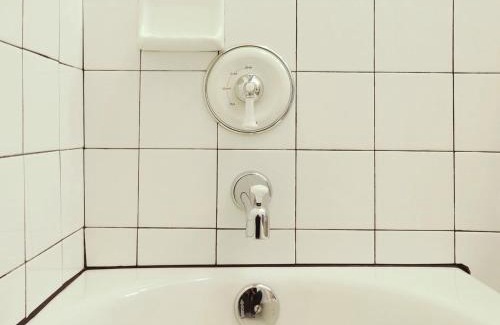 Old Town West Hotel | The Armstrong Hotel
