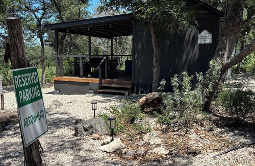 Hondo Cabin | The Arrowhead Cabin