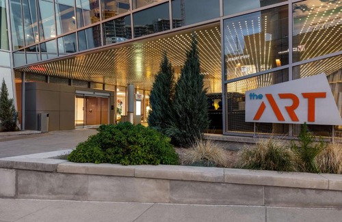 Golden Triangle Hotel | The Art Hotel Denver, Curio Collection by Hilton