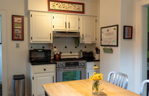 Lewisburg House | The Art House ~ Historical Area: Steps to town Shops, Restaurants & Galleries