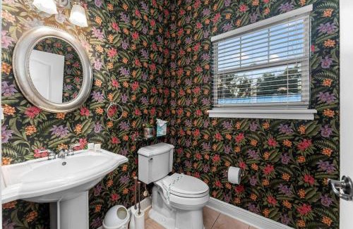 Mount Dora House | The Art House unique Mount Dora Getaway