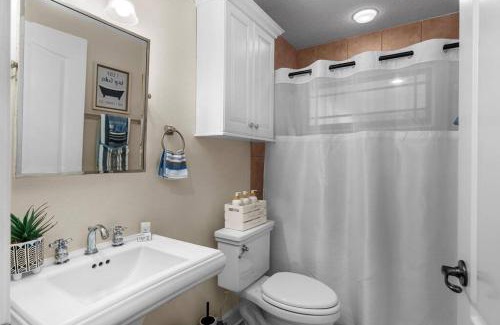 Mount Dora House | The Art House unique Mount Dora Getaway