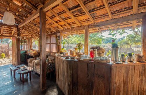Morjim Hotel | The Artist Cottages
