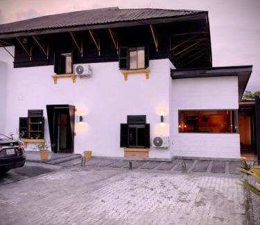 Port Harcourt Hotel | The Artist Residence