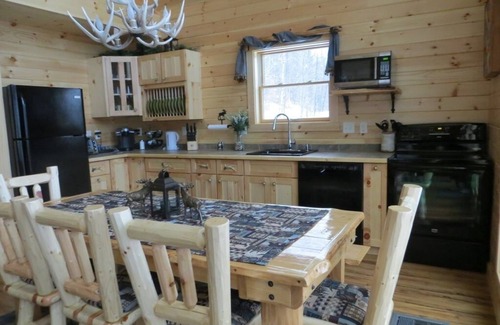 Sunday River Area House | The Artist's Cabin at Powder Ridge Overlooking Sunday RivernSKI PARKING PASS