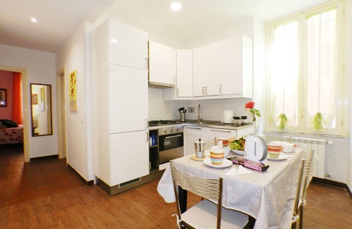 San Lorenzo Apartment | The Artist's House, 6 People, 3 Floor, 70 square meters