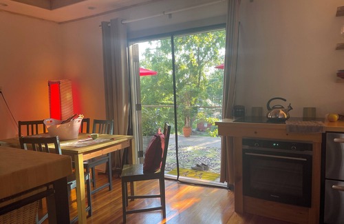 Fairfield Apartment | The Artist's Treehouse